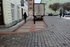 b1534d2b-fd39-4a1f-9e4a-7d01eb9d88a5