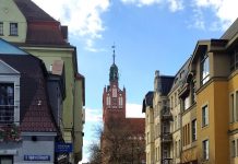 „Jazda na gapę”, czyli o rozszerzeniu  granic miasta