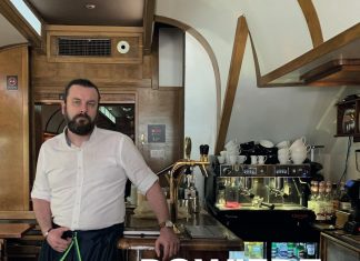 Przemoc seksualna w polskich szkołach