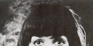 Z PANNĄ, MADONNĄ, LEGENDĄ TYCH LAT