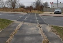 Pociągi w miejskim krajobrazie