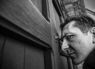 O człowieku nadliczbowym i niepotrzebnym, czyli zamek- Franza Kafki