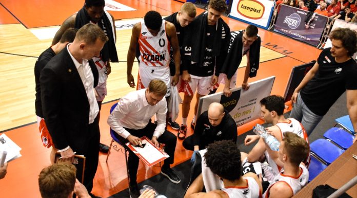 Czarni: misja ulepszania doskonałego