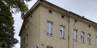 Lutosławskiego 33 – wyburzyć czy zachować? Nadal nie wiemy jak zakończy się historia tej kamienicy