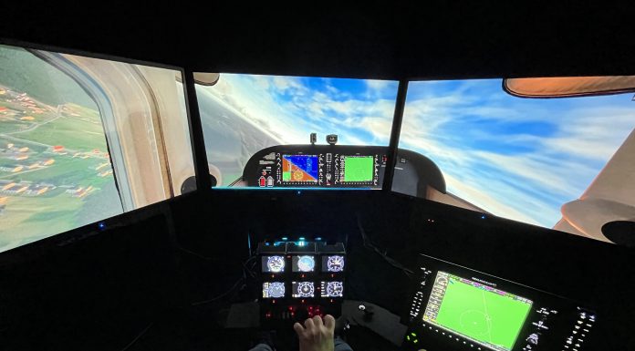 Symulator lotu, nowa oferta Aeroklubu Słupskiego