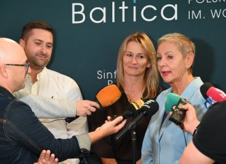 Oświadczenie pod mikroskopem. Jak myli się hejt z krytyką