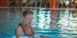 Nowy Teatr rozpoczyna sezon „Nauką pływania”