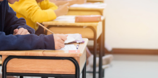 Szkoła na krótkiej smyczy. Nowe przepisy MEN uderzą w rodziców