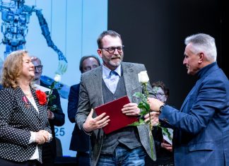 Teatr w ruchu – dekada zmian