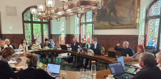 Komisja jak teatr. O ringu, nerwach i „fantastycznej” opinii środowiskowej