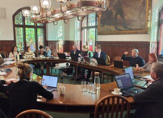 Komisja jak teatr. O ringu, nerwach i „fantastycznej” opinii środowiskowej