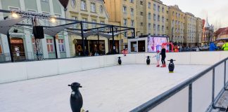 Jedno lodowisko, jeden paragraf. Jak miasto Słupsk przegrało z własną umową