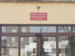 291 etatów, 251 odejść z pracy. Co naprawdę dzieje się w słupskim MOPR?