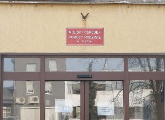 291 etatów, 251 odejść z pracy. Co naprawdę dzieje się w słupskim MOPR?