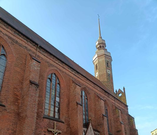 Ponad pół miliona dla jednego kościoła. Czy Słupsk stać na takie decyzje?