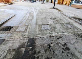 Bezpieczny rynek tylko w teorii. Słupki za 194 tysiące wciąż pod ziemią