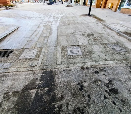 Bezpieczny rynek tylko w teorii. Słupki za 194 tysiące wciąż pod ziemią