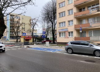Wojewoda punktuje Słupsk. Spór o parkingi i bezpieczeństwo