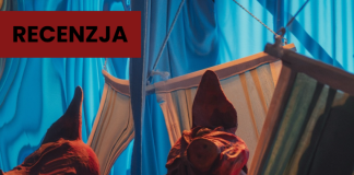 „Psia krew” w Słupsku. Imponująca scenografia i dramaturgiczne rozczarowanie